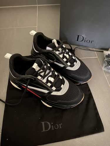 dior b22 runner|dior b22 black and blue.